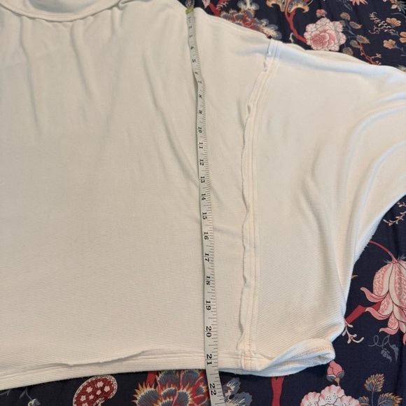 Free People We the Free Alameda Dolman Sleeve Turtleneck Top in Ivory Small - Picture 12 of 14